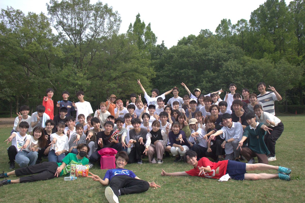 inspi_handai26's tweet photo. ✨春から阪大生のみなさん✨
大阪大学への合格おめでとうございます！🎉🎊
私たちは大阪大学公認のアカペラサークルinspiritual voicesです！🎤🎶
歌うのが好きな人、友達を作りたい人、どんな方でも大歓迎です！🙌
これから楽しい企画やサークルの情報を発信していきますのでフォローお願いします！ https://t.co/ih1dO8QnGJ