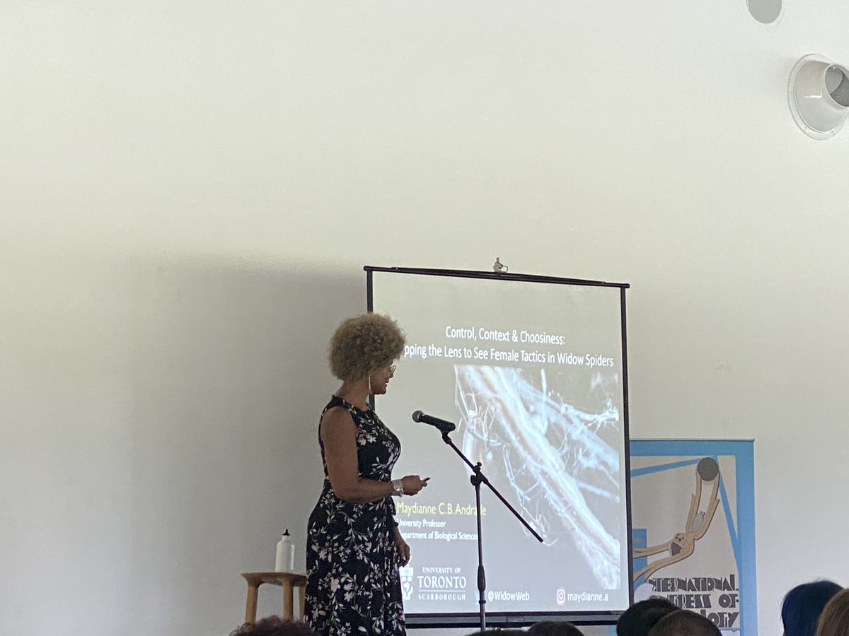 BiologoLeonelM's tweet photo. It was a pleasure to listen to this sensational talk. #Windowspiders @22ica23 @WidowWeb https://t.co/9PJ9IuNHfP