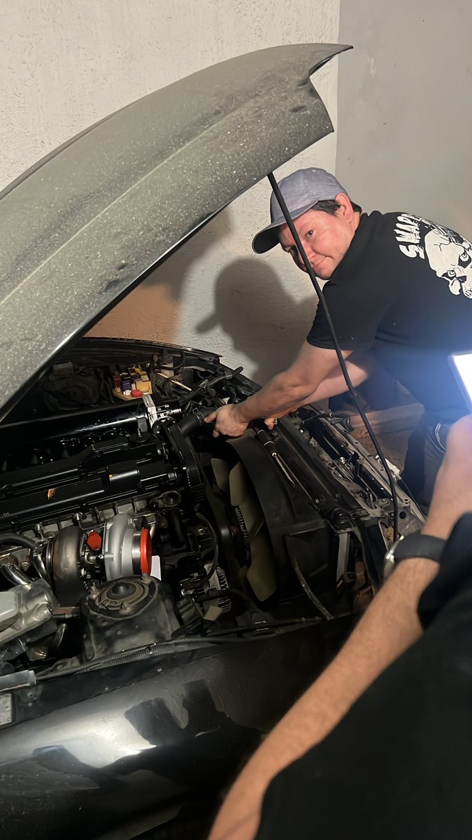 SwappedPr's tweet photo. Working on the JDM Supra ya era hora de que se tocara, radiador #mishimoto con su fan shroud y avanicos.
#mishimoto sponsor us 😂
#Toyota #supra #turbo #2jz https://t.co/1o3ungm3zS