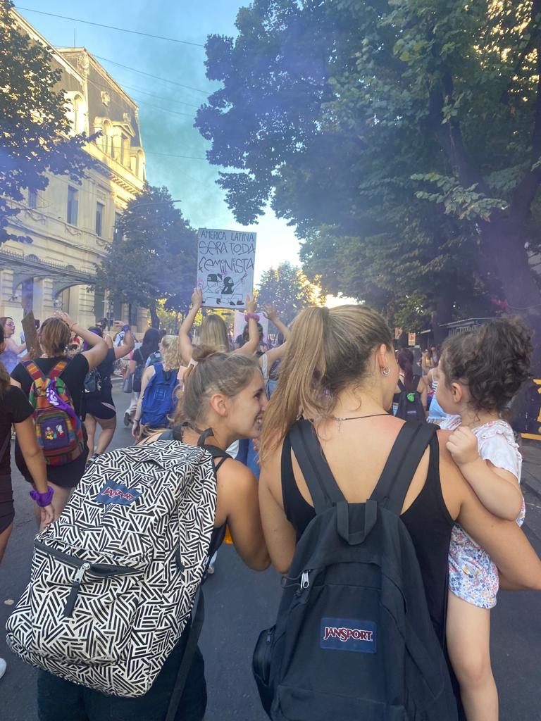 DelfiLanda's tweet photo. ✊🏻💜 https://t.co/UiyqdUtpi9