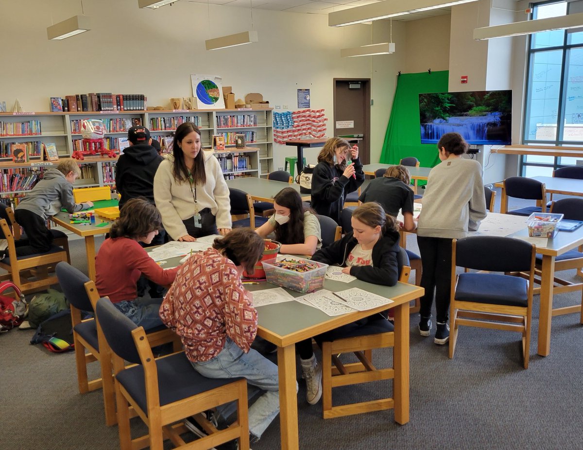 Mrs.Olsen tweet media