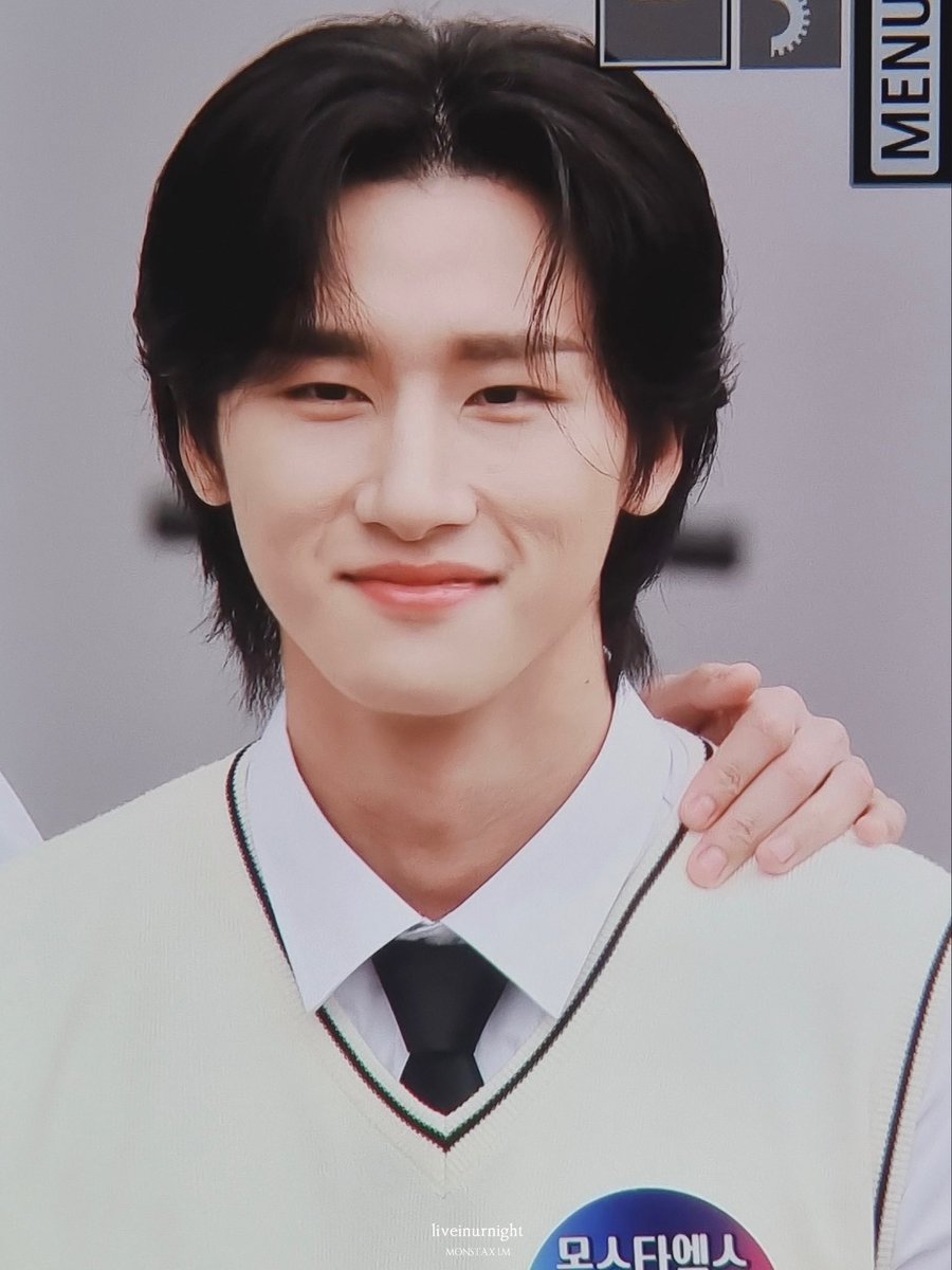 BebenyaMX's tweet photo. Pantesan fandomnya bahagia..🩷 Monbebe sarapannya sehat, manis, dan segar gini.. 🫗🥟🍲🍳🧁 https://t.co/TIgPkvv8Ly
