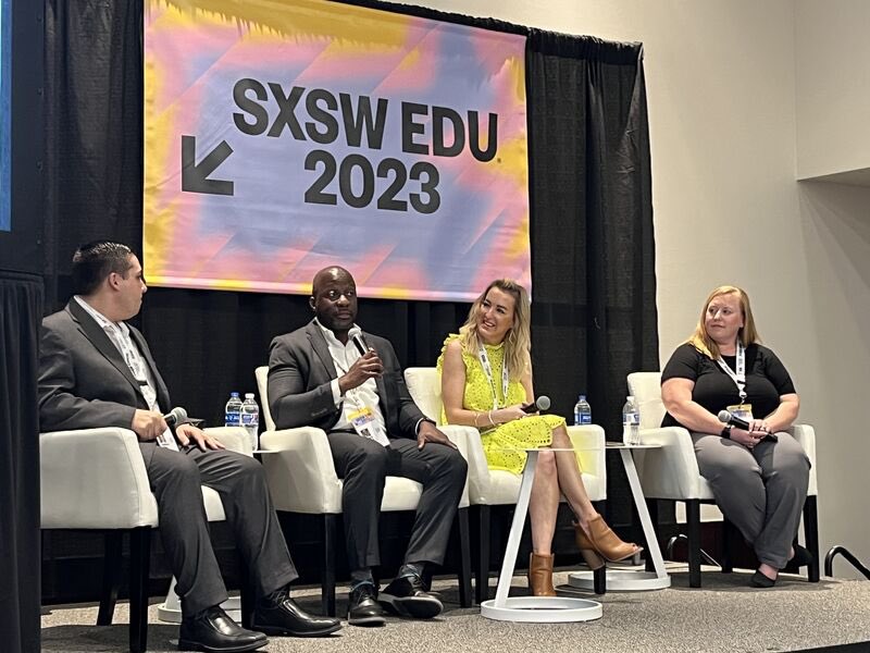 André R. Denham tweet media