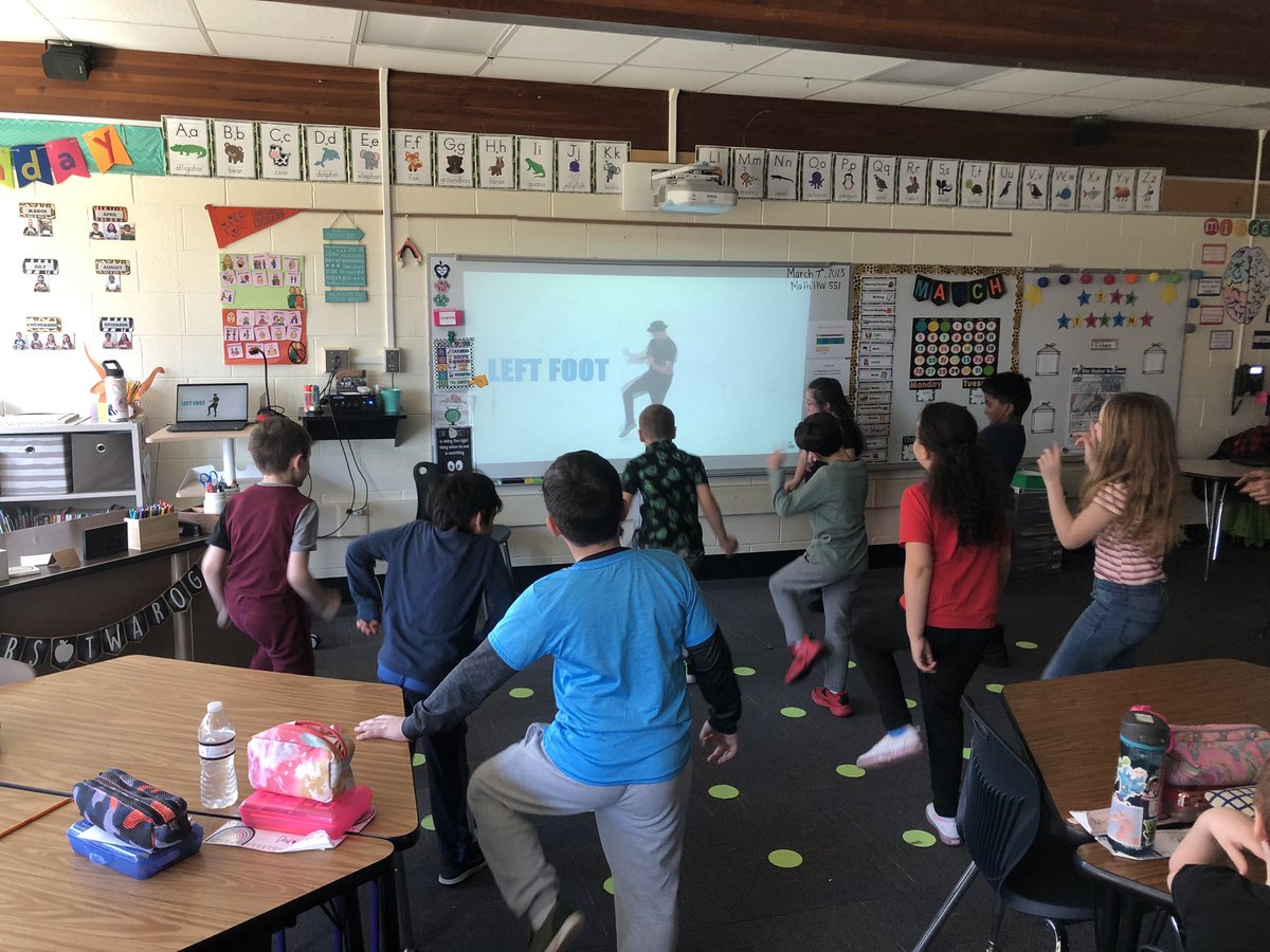 MrsKellyTwarog's tweet image. Yesterday’s dance party brought lots of happiness to our room during Happiness Month 👏🏼🥰 💃🏼 🕺 🪩 #HappinessMonth #TeamCampi