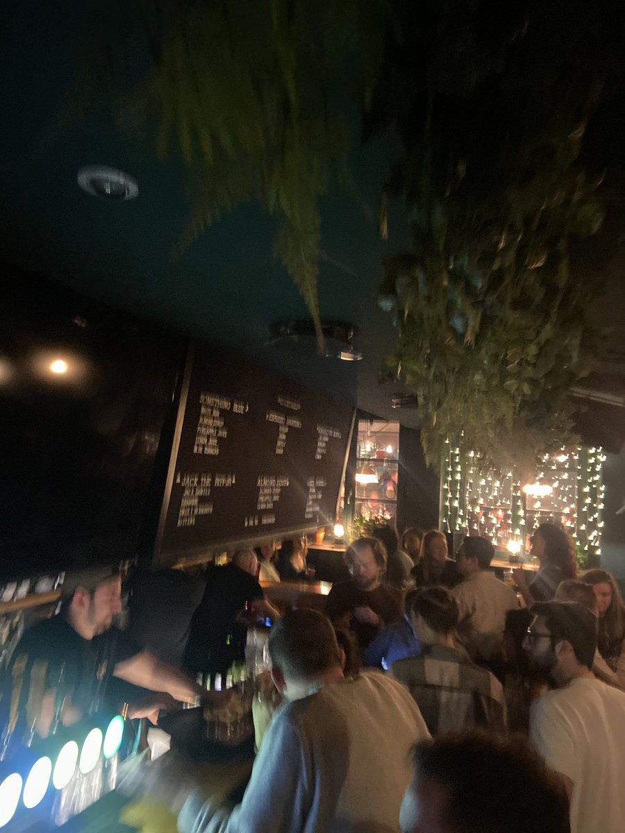 Alain_Messina's tweet photo. Really nice place in Town ..
#thetube  #luxembourgcity #dogfriendly #pinsaromana #beer  #pornocarbonara https://t.co/eX6ampXxyy