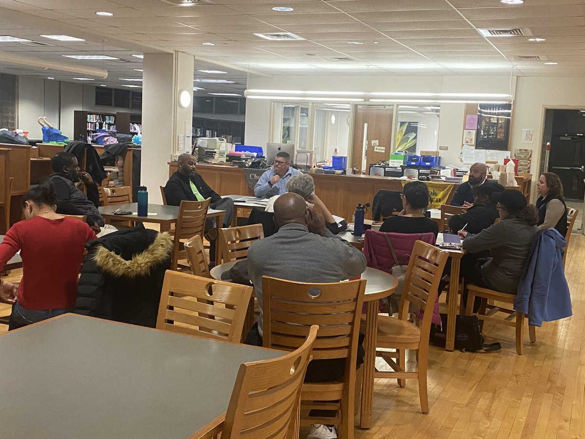 LHS admin enjoying our evening with our PAC parents discussing engagement &amp; involvement at LHS!