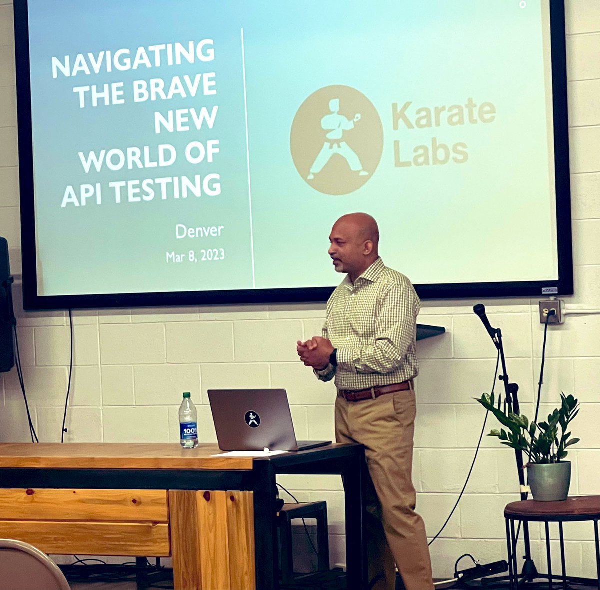 Loving <a href="/ptrthomas/">Peter Thomas</a>’s presentation about #apitesting at <a href="/ApiDenver/">Denver API MeetUp</a> meetup🎉 

If you haven’t checked out <a href="/getkarate/">Karate</a>, def check it out!

Thank you <a href="/CodeTechTalent/">CodeTalent</a> for hosting us 🙏💕