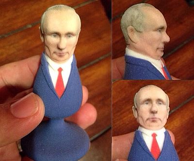 Putinbalddwarf's tweet photo. #putinisabalddwarf #gayputin #putinlikesanal #putinthebutt #putinbuttplug https://t.co/zGuheKQZo8