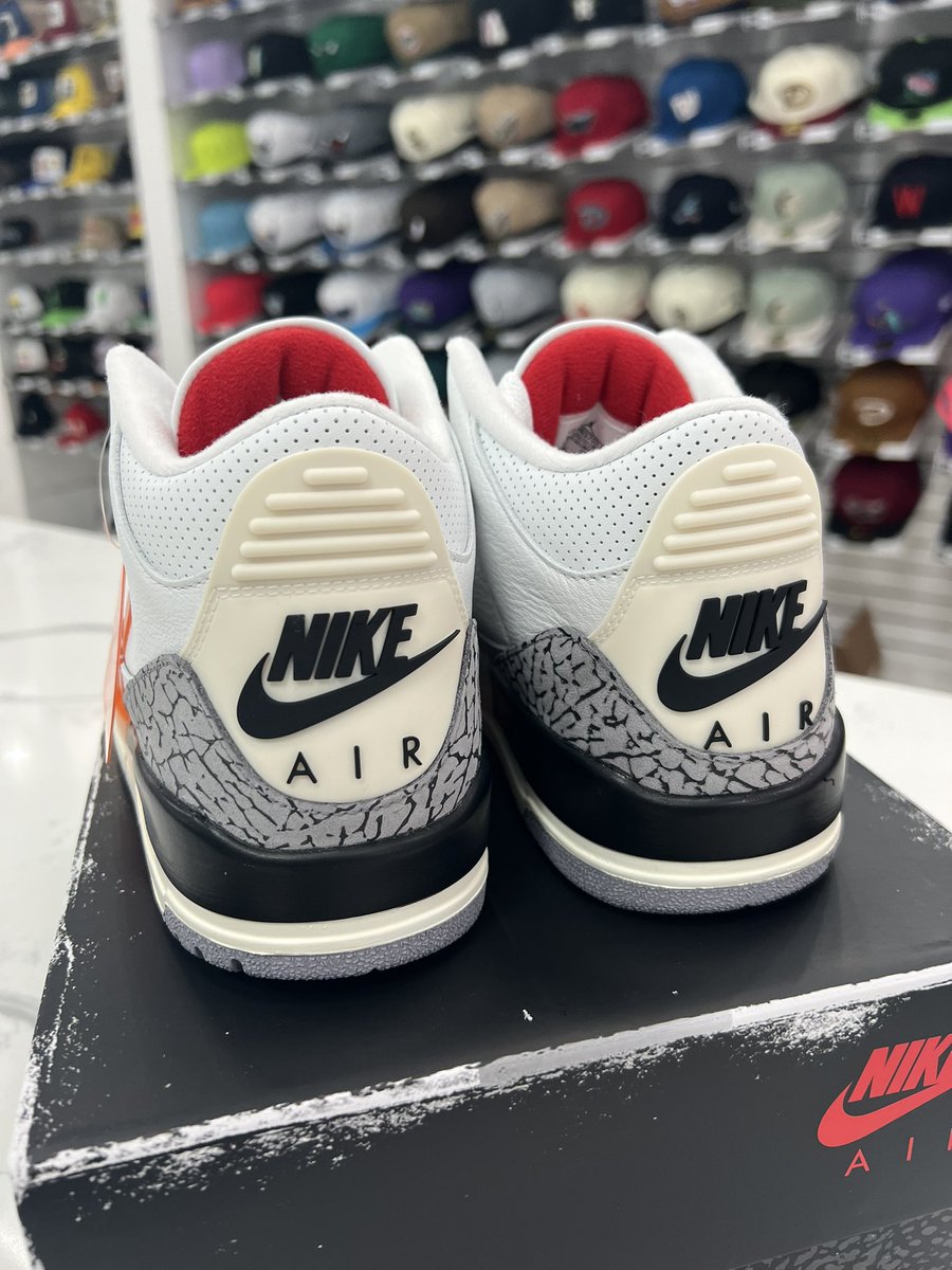 Roszko72's tweet photo. Sneaker Of The Year??? https://t.co/3178MtUrZ0