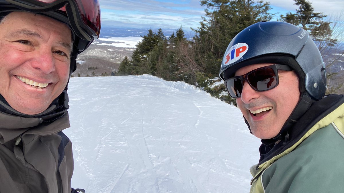 Fun  snowboard hooky day with @scottkirsner and lots of Boston/NE entrepreneurs. <a href="/MtSunapeeResort/">Mount Sunapee</a>  #3IP