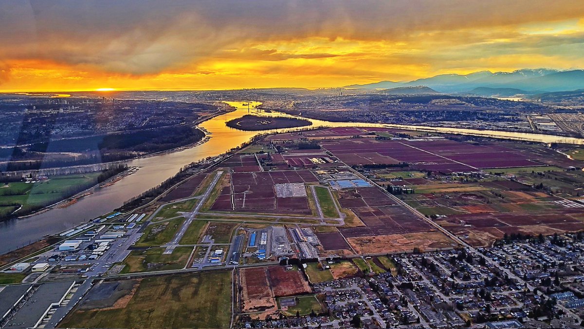 Beautiful #PittMeadows showing off again. 🤩 #Vancouver #Canada #helicopterlife