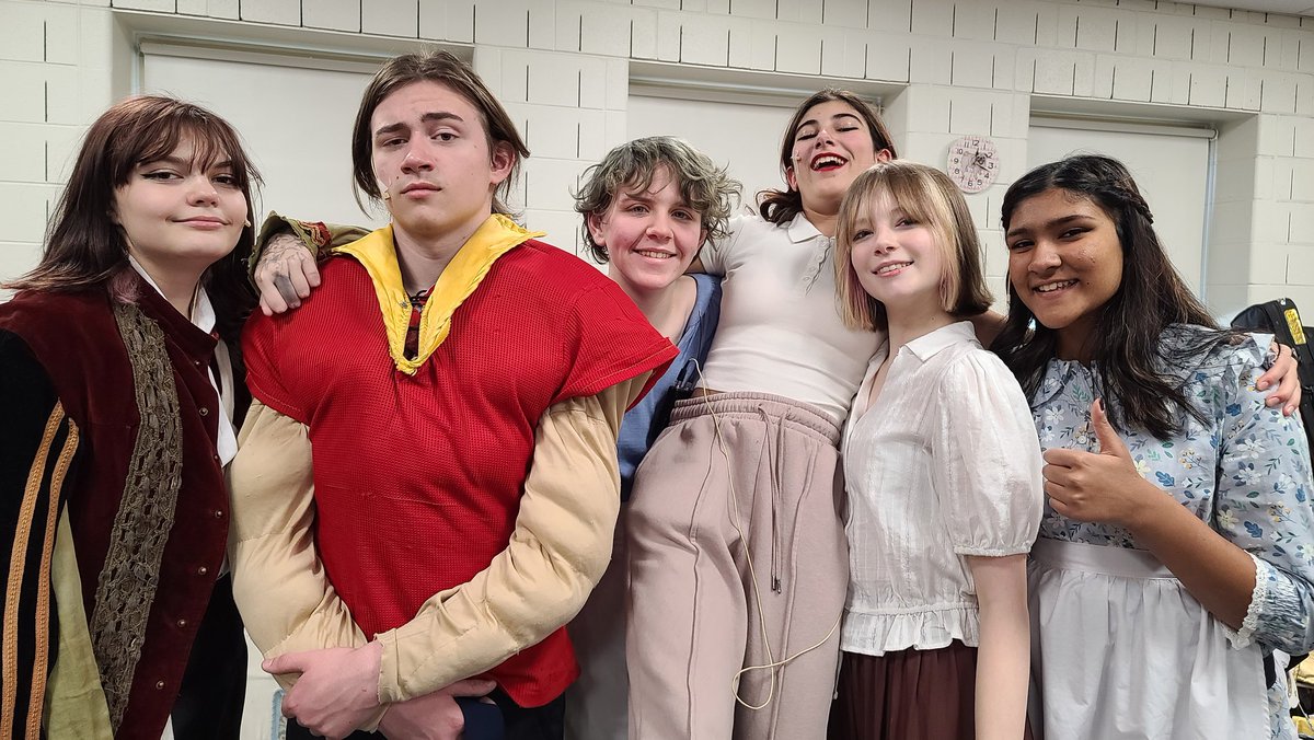 Melissa Hallman tweet media