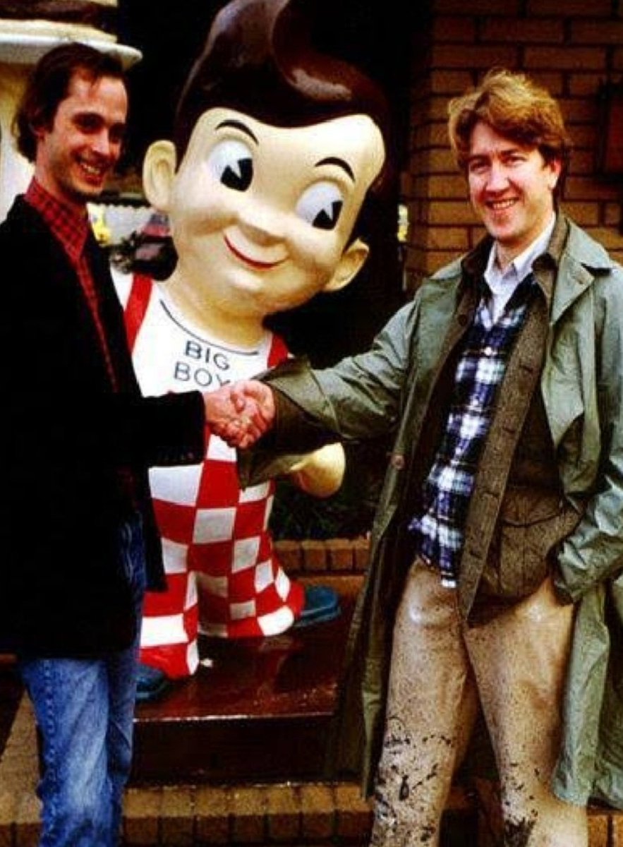 How wholesome is this picture of John Waters &amp; David Lynch meeting for the first time