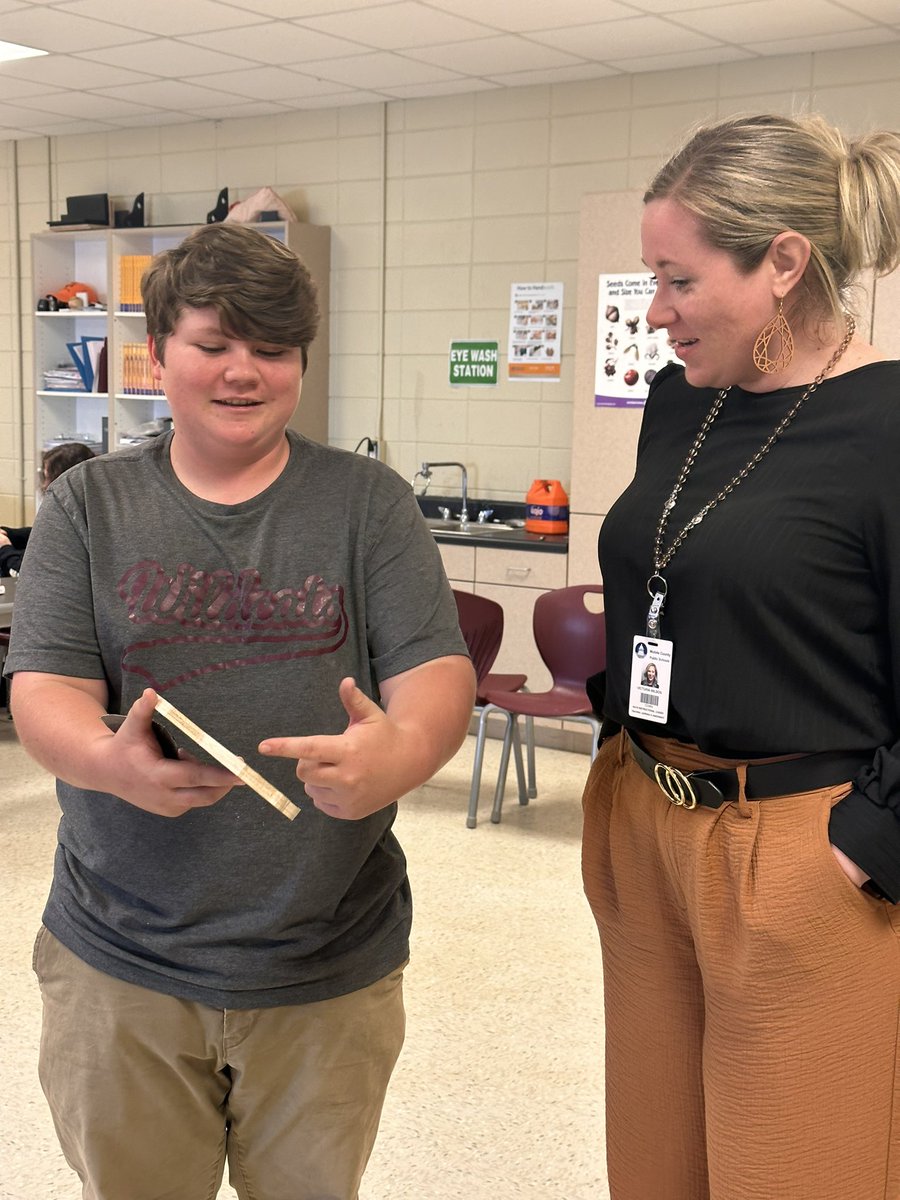 We were excited to have Ms. Victoria Wilson, the High School Math Instructional Leader from the TLA department, tour the C-CAT today and see the great things happening in the CTE classrooms. 
#crimsonandgoldstandard
#CCAT
#CTE