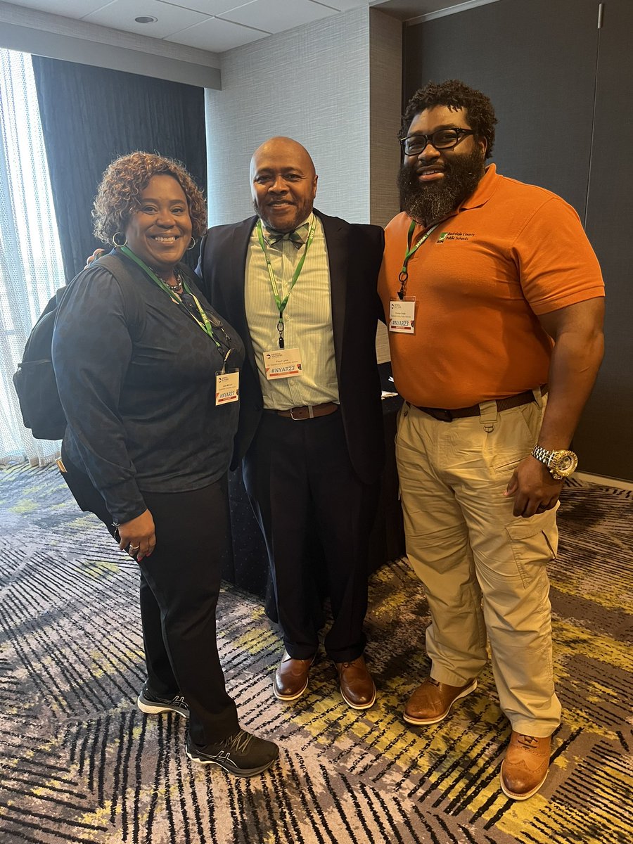 FloydLyles's tweet photo. #NYAR23 https://t.co/w0sqHBhVGc