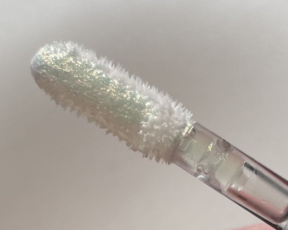labbiots's tweet photo. 春なんで、ツヤツヤの緑になってやりました！

SHEGLAM Chroma Zone マルチクローム ジェルライナー - Opal Essence https://t.co/yphLuvW6Ou
