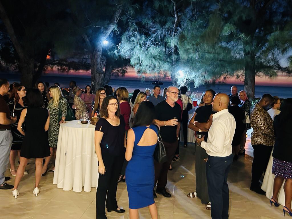 Martyn Roper tweet media