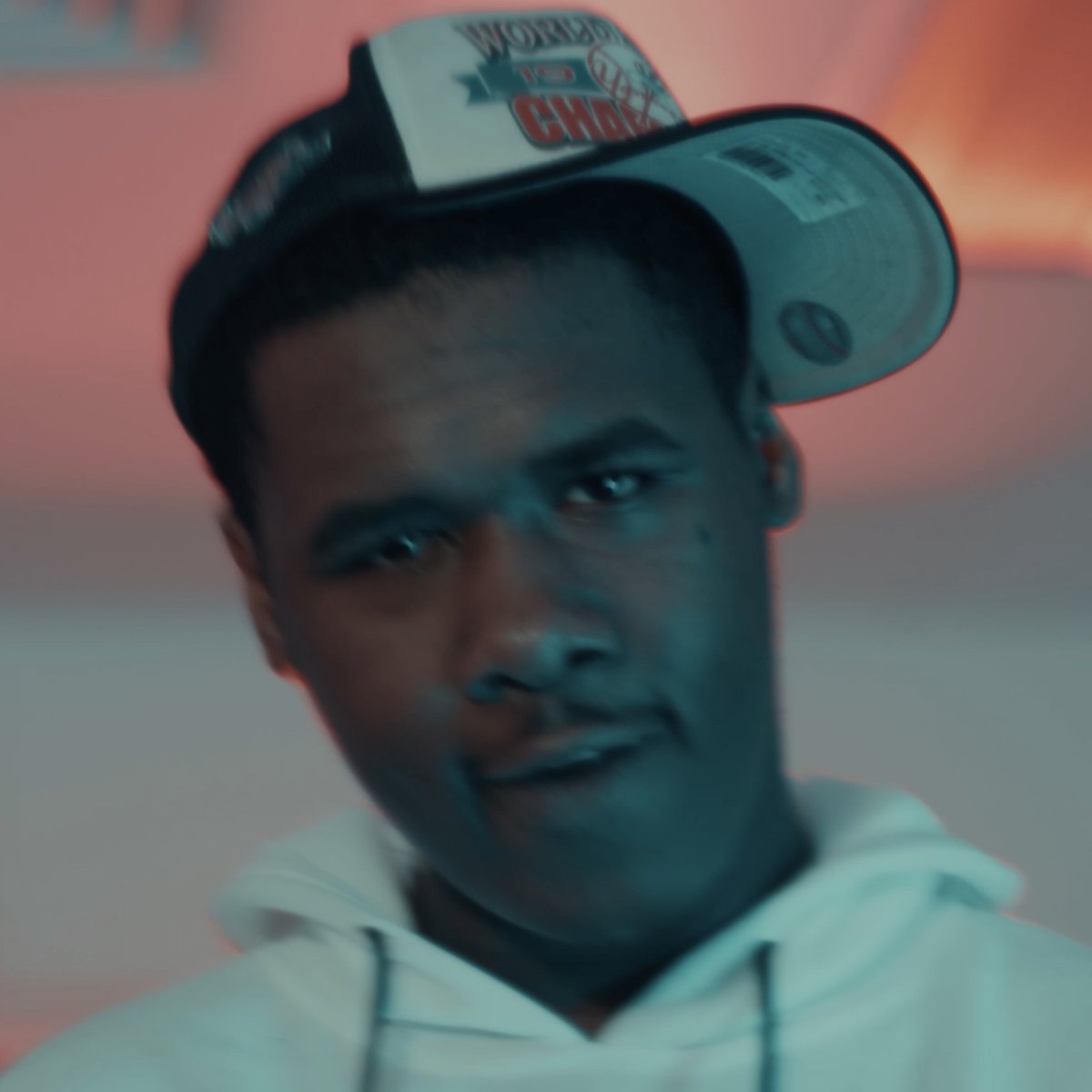 ThizzlerPromo's tweet photo. Yvnng Ecko x SSRICHH33 x Lil Hungry – Ping Bingin (Exclusive Music Video): The post Yvnng Ecko x SSRICHH33 x Lil Hungry – Ping Bingin (Exclusive Music Video) appeared first on Thizzler On The Roof. https://t.co/hDKeVusIGz https://t.co/KUnrqa1dq0