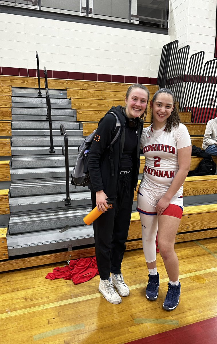 Natalia Hall-Rosa tweet media