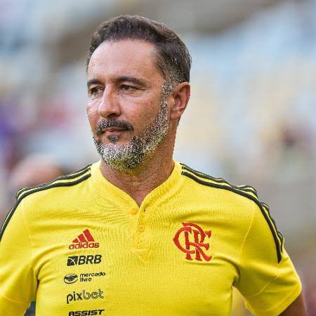 gabrielrscc's tweet photo. O cara cuspiu na cara dos gambás e instalou o caos na mulambada 

Eu te amo Vitor Pereira ❤️ https://t.co/ipxnRXkvlk