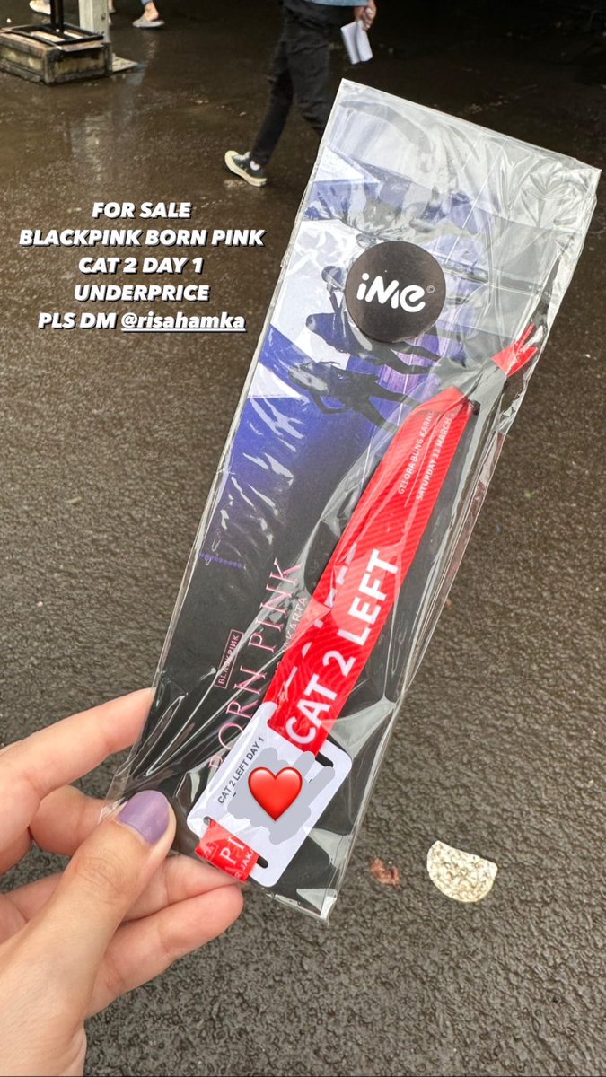 #WTS [UNDERPRICE] #BLACKPINK BORN PINK JAKARTA CAT 2 DAY 1. SUDAH BENTUK WRISTBAND.