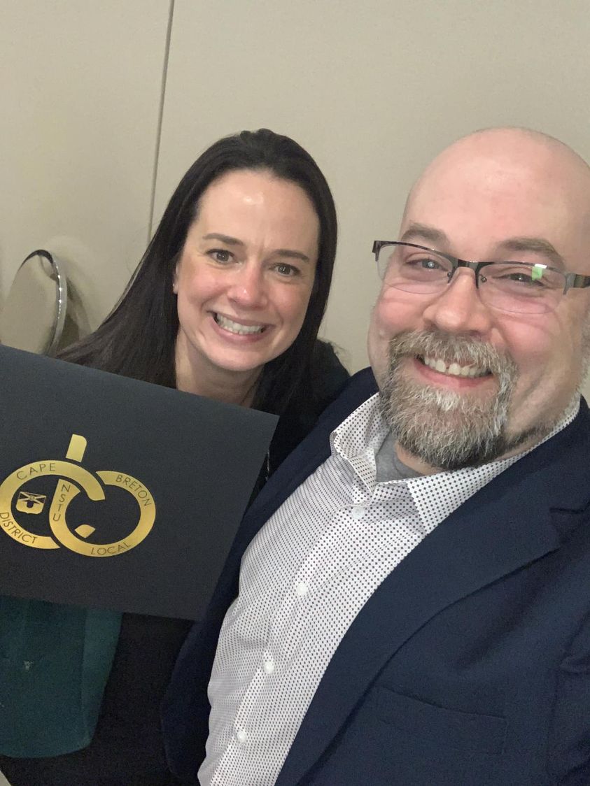 peterfday6's tweet photo. Congratulations to @cbvrcemath coach Kim McCarron for being honored at @cape_nstu @NSTeachersUnion Excellence in Education night. Keep making a positive difference with the students and your peers! https://t.co/24EqjCIWXj