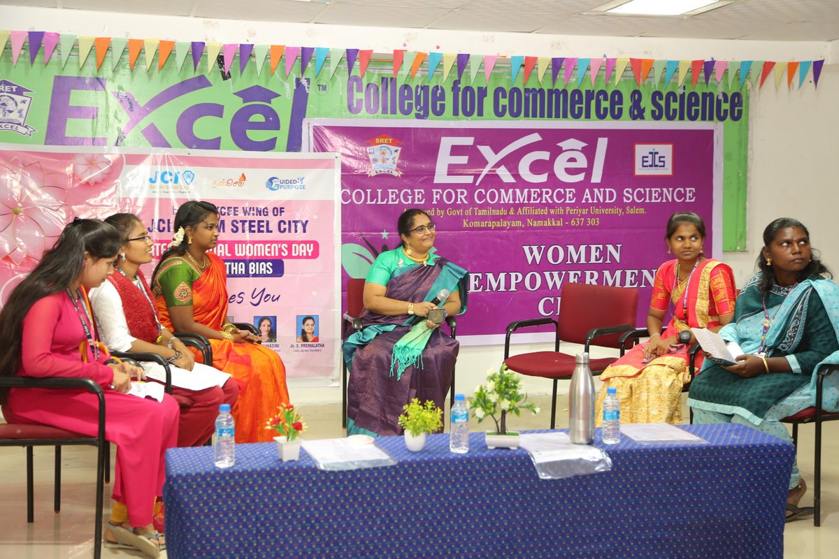excelinstituti1's tweet image. எக்ஸல் வணிகவியல் மற்றும் அறிவியல் கல்லூரி &amp;amp; மகளிர் மேம்பாட்டுத் துறை இணைந்து நடத்திய மகளிர் தின கொண்டாட்டம் &quot;சிறகை விரிப்போம்&quot;

#excelinstitutions #excelgroupinstitutions #excelcollegeforcommerceandscience #college #students #women #womensempowerment #empoweringwomen #empowerment