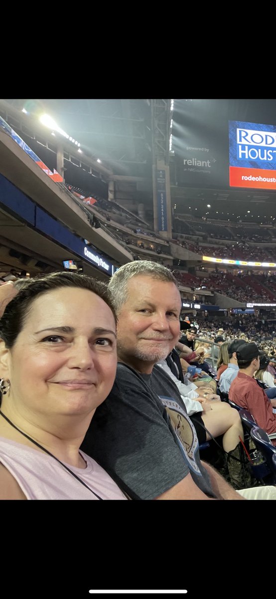 LSERO's tweet image. #RODEOHOUSTON