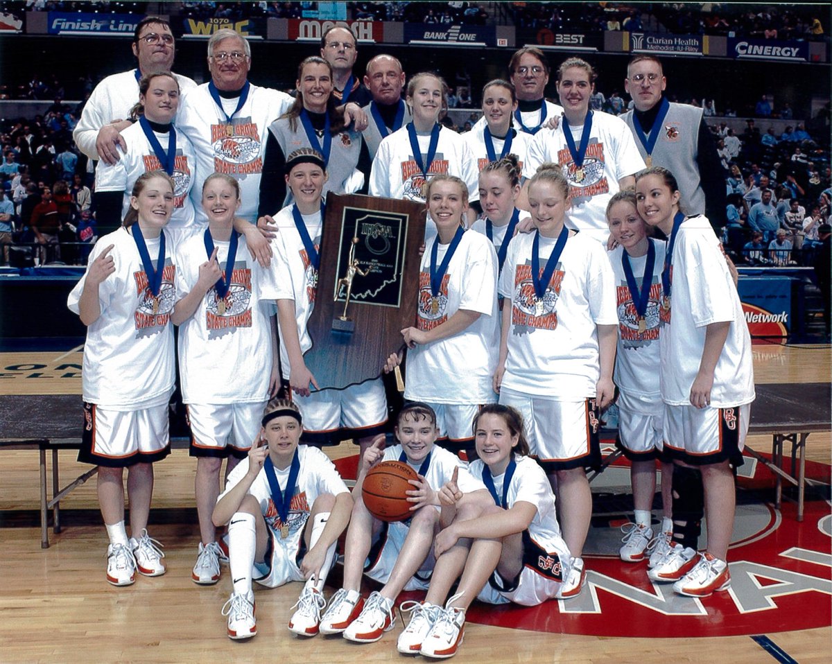 PurdueWBB's tweet photo. 20 years ago @katiegearlds4 and @madison_layden celebrated @IHSAA1 State Championships 🏆 https://t.co/s2Xm1LRgzj