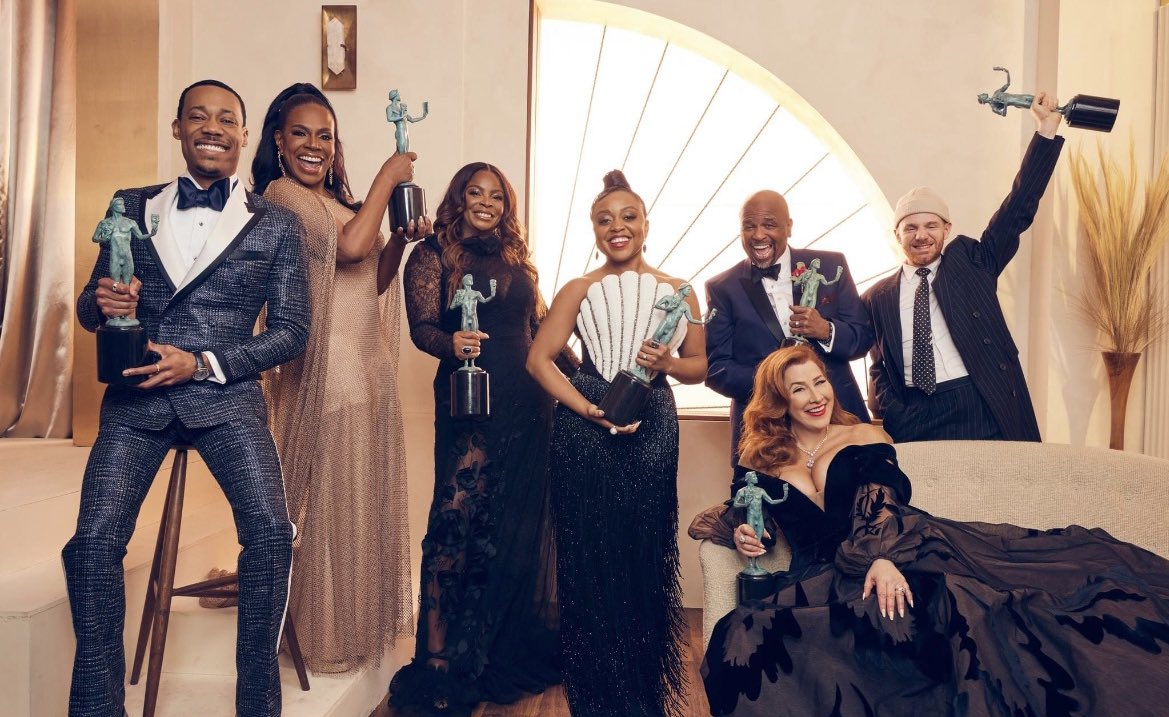 justraveen_'s tweet photo. This show. This cast. This story. We don’t deserve it. Pure perfection. #AbbottElementary https://t.co/kybsWMxVeh