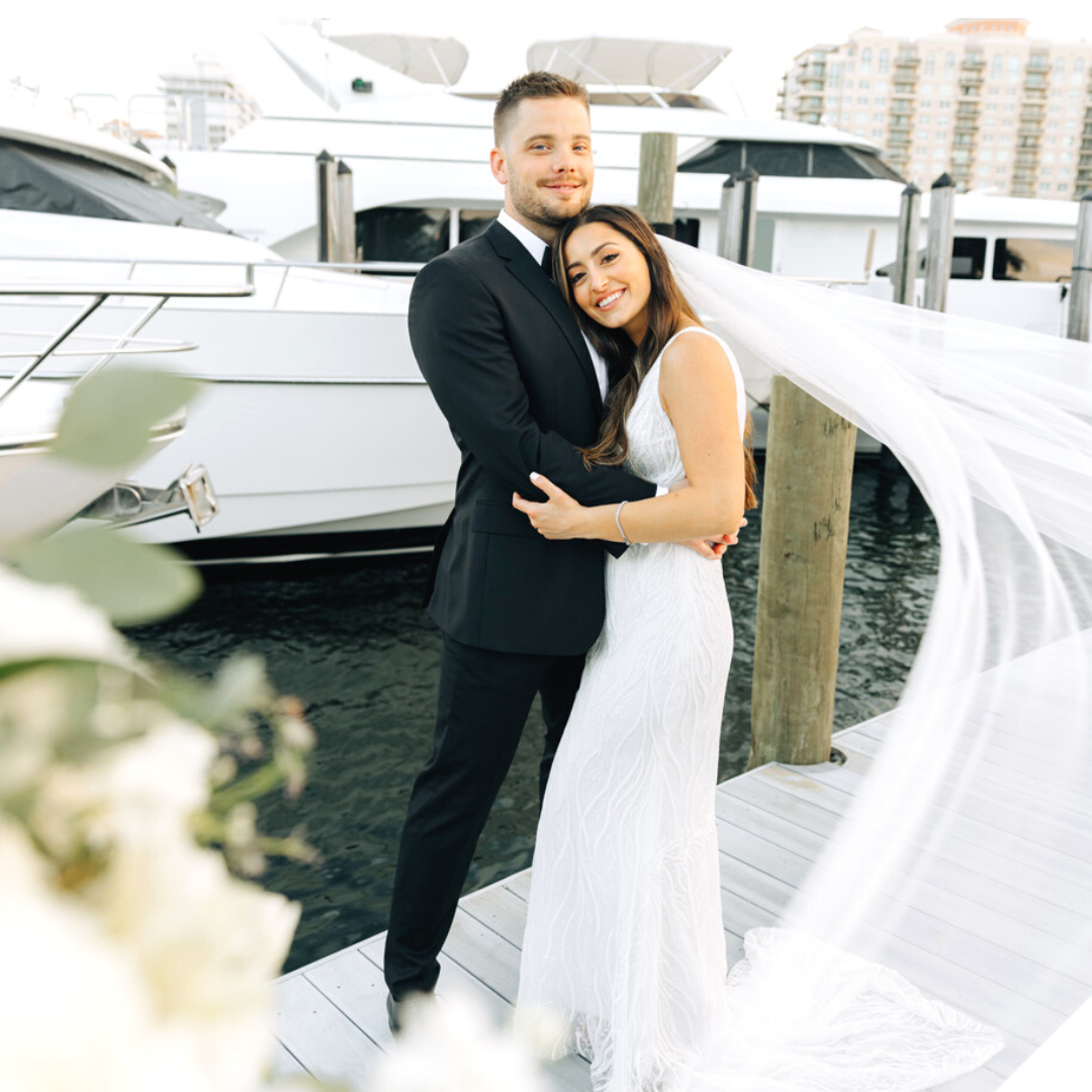 MaryBethBoehm's tweet photo. Happy Anniversary to this beautiful couple.  Amy and Eric, your wedding celebration was as wonderful as you are.  What a great day, filled with family and friends. So much dancing and laughter.  Thank you for asking us to be a part of your love story 
#amtmariebridges
#primrosefl https://t.co/l2LoGm0ta8