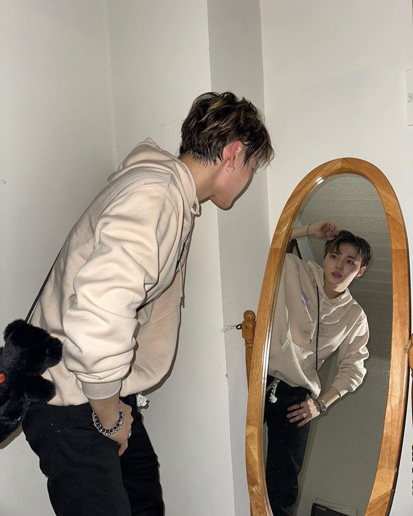 Fqvusk1XwAIgozW?format=jpg&name=medium