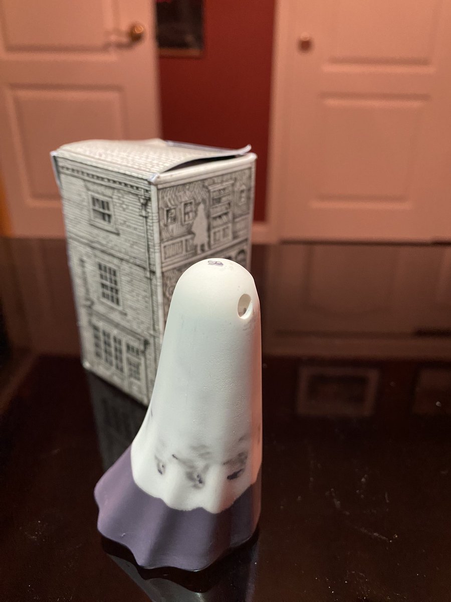 danceauthor's tweet photo. Meet: The Floating Fishwife. I just adopted her from the good folks over at #yorkghostmerchants
#firstghost https://t.co/KdNuDPWGn0