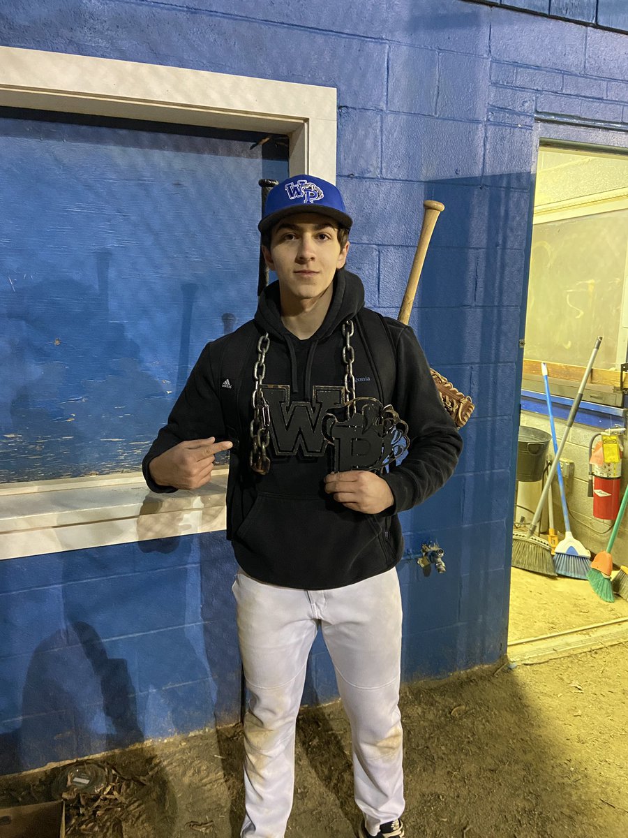 WestPot_Base's tweet photo. Look up selfless in the dictionary and you’ll see a picture of @MaxBenningfield. The consummate teammate and example within the baseball program. https://t.co/zQxmraNW4x