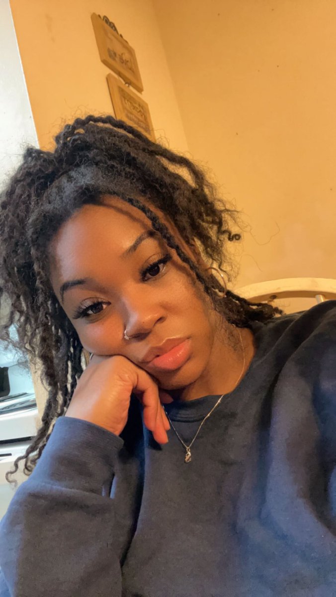 Nun Just posting cuz I’m really part of the #LocCommunity now. 4 months in, best choice ever🥰 #Locs #WomenWithLocs