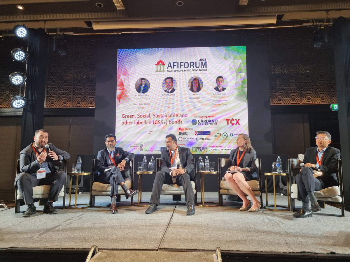 Green, blue and orange #bonds stand to make a significant impact in #EmergingMarkets. Eleanor Keppelman tells us about how <a href="/DFCgov/">DFCgov</a> helped launch the world’s first Orange Bond. alongside <a href="/IIXglobal/">IIX</a>.