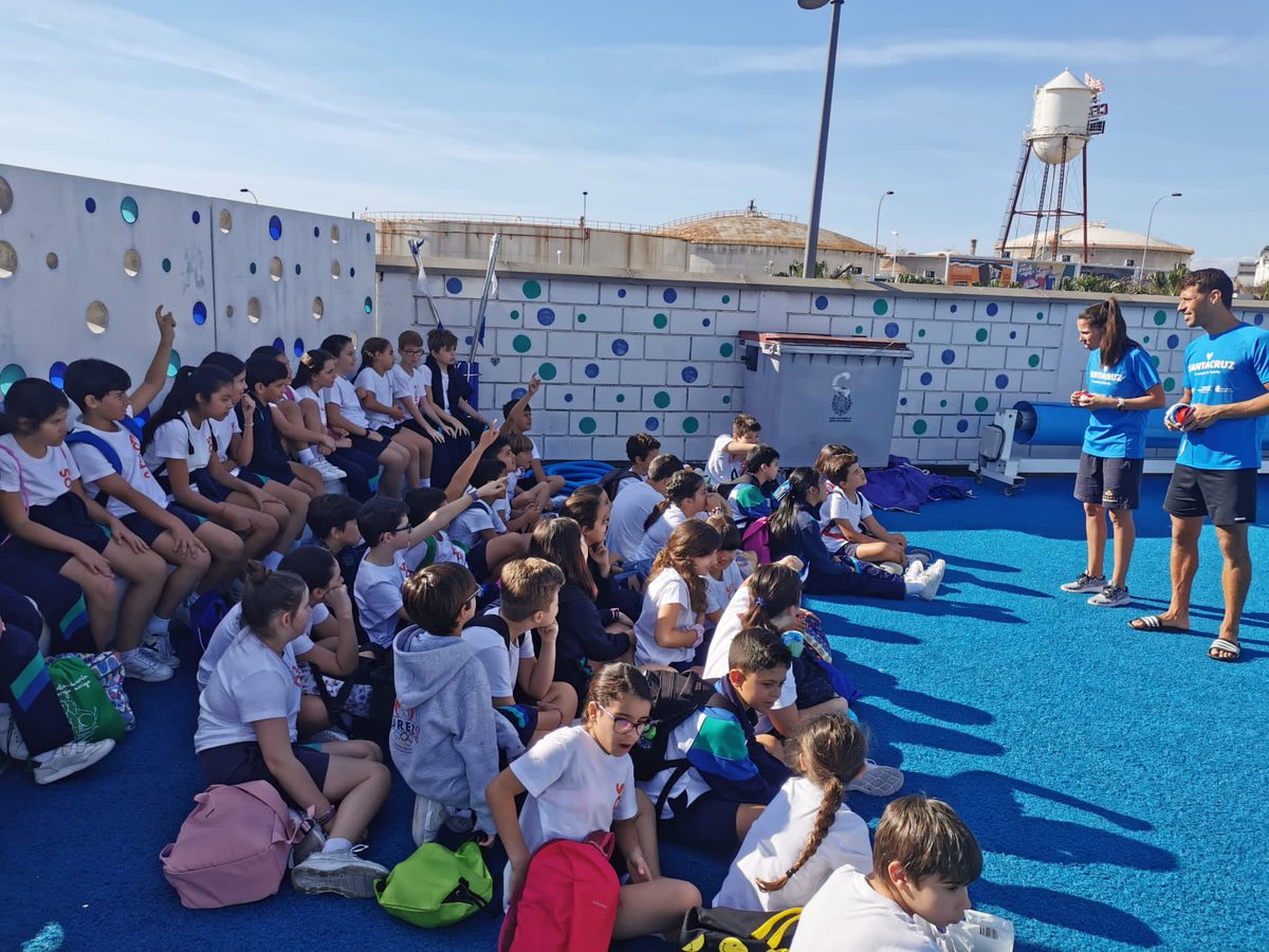 C.N. Echeyde tweet media