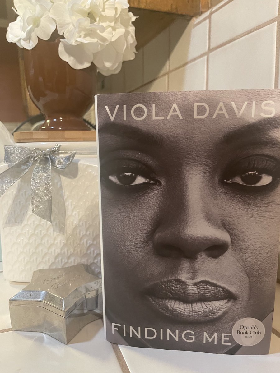 Stephanie Roberson tweet media