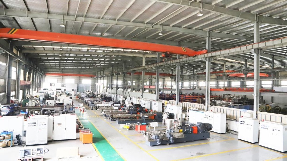 TENGDA17's tweet image. Nanjing Tengda Machinery Co.,Ltd. has a partnership with China North Industries Group.

Know more: njtdjx.com/?twitter=1
#twinscrewextruder #extrudermachine #extrusionequipment #extruders #screwextrudermachine