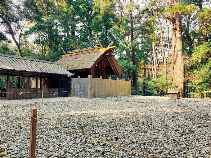 五十鈴川で清めてぐるっとお参り 