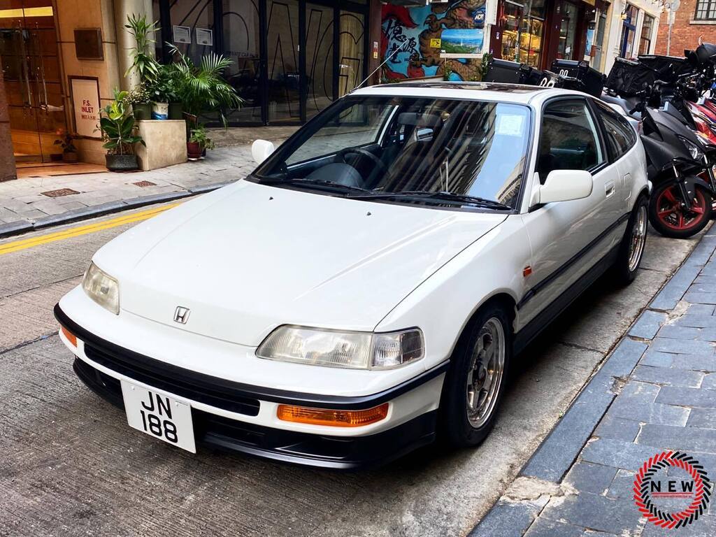 Honda CR-X (🇭🇰)

#honda #crx #hondacrx #hondaballadecrx #hondacrxdelsol #hondagram #hondahk #hondahongkong #carsofwongchukhang #carsofcentral #carsofinstagram #cargram #carspotting #instacars #sportcompact #kammback