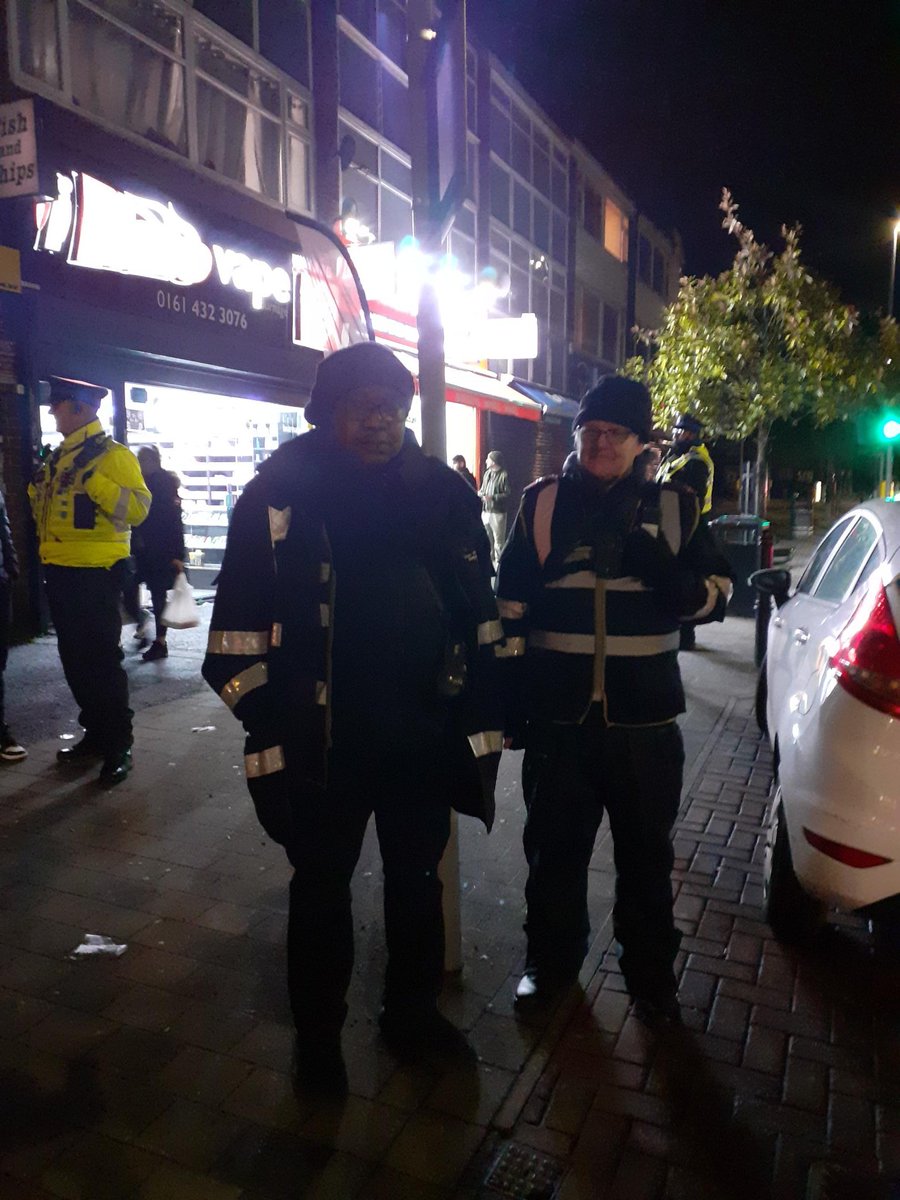 Yesterday evenings Miami Chicken Action day with <a href="/GMPFallowfield/">Fallowfield, Withington, Levenshulme Police (GMP)</a> <a href="/SouthwayHousing/">Southway Housing Trust</a> <a href="/MCCDidsbury/">MCC Didsbury</a> and our <a href="/ManCityCouncil/">Manchester City Council</a> Parking enforcement team focusing on litter, parking obstructions and anti idling.