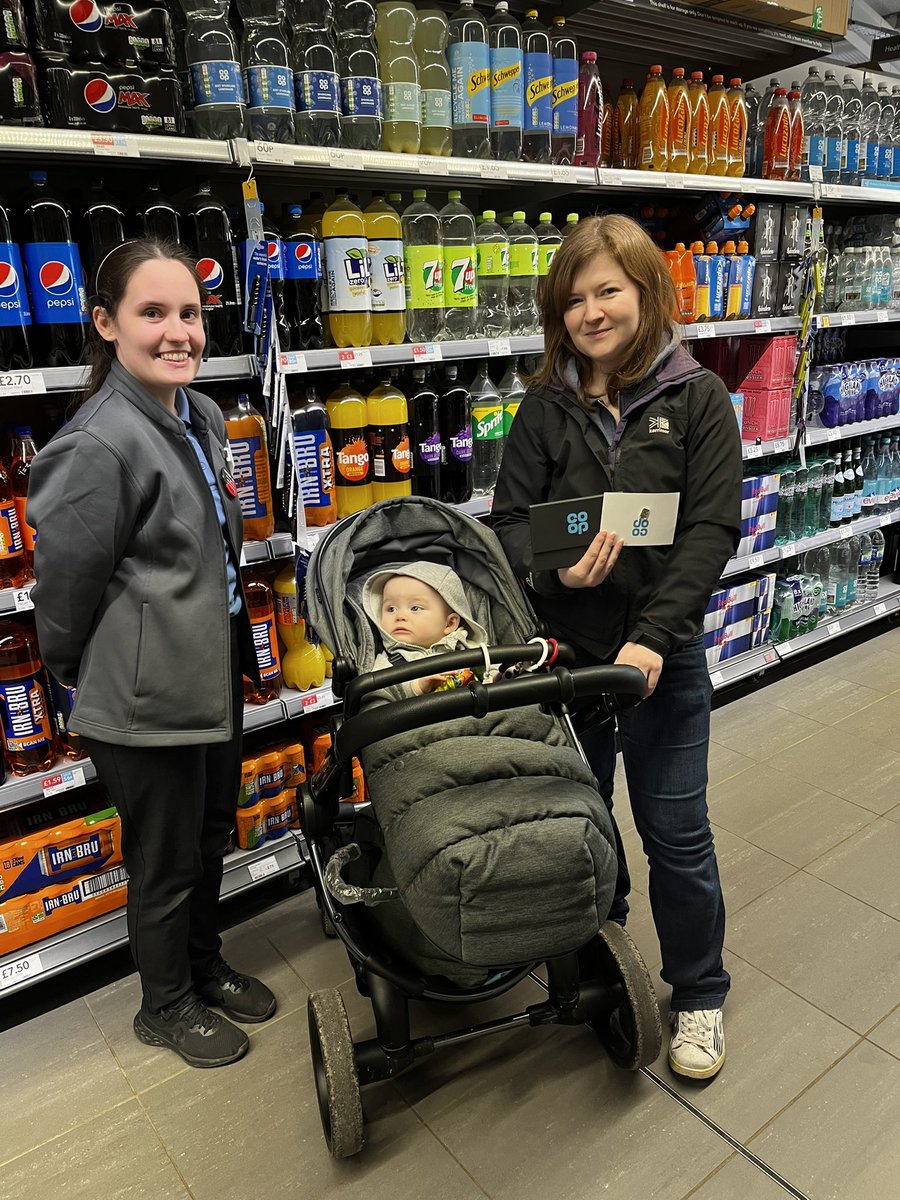 lotty_davidson's tweet image. On IWD our TL Zoe celebrating 15yrs with us. Zoe’s granny &amp;amp; mum both worked with coop (mum still does) 65+yrs service between them. 3 generations. Can young Max make it 4 😉🤩👏🏻#InternationalWomensDay #longservicerecognition #beingcoop #ItsWhatWeDo @DSimps0104