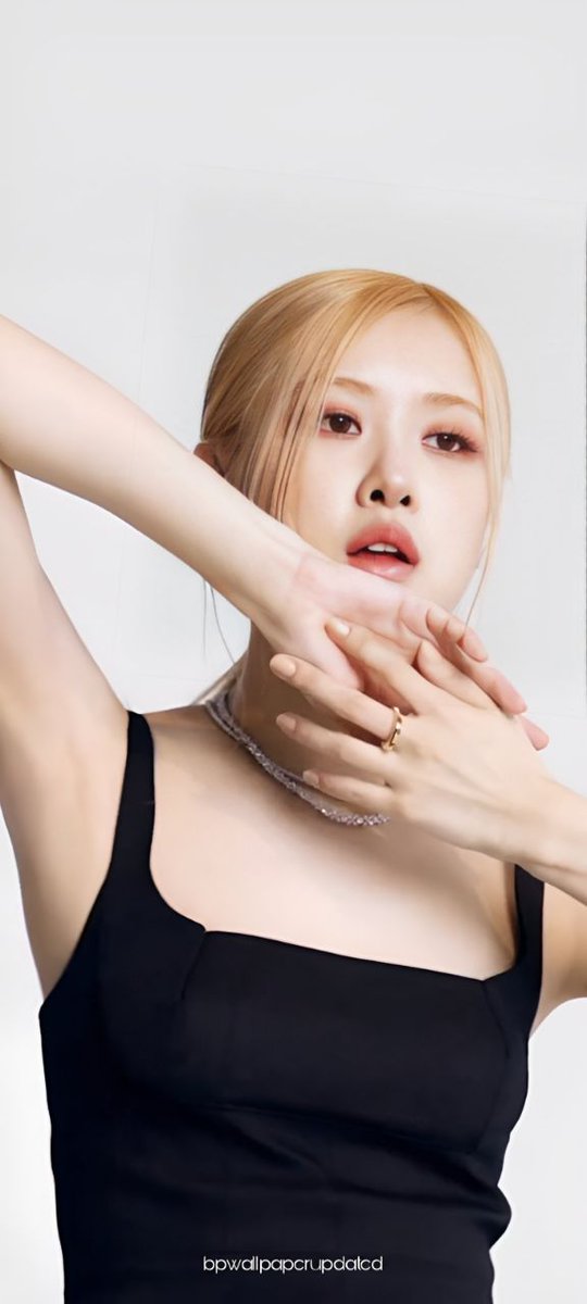 ArfhBp's tweet photo. ROSÉ WALLPAPER
🖤💓
#bpupdated
#BlackpinkRosé
#blackpinkwallaper
#ArfhBp https://t.co/UKN2F5DFbu