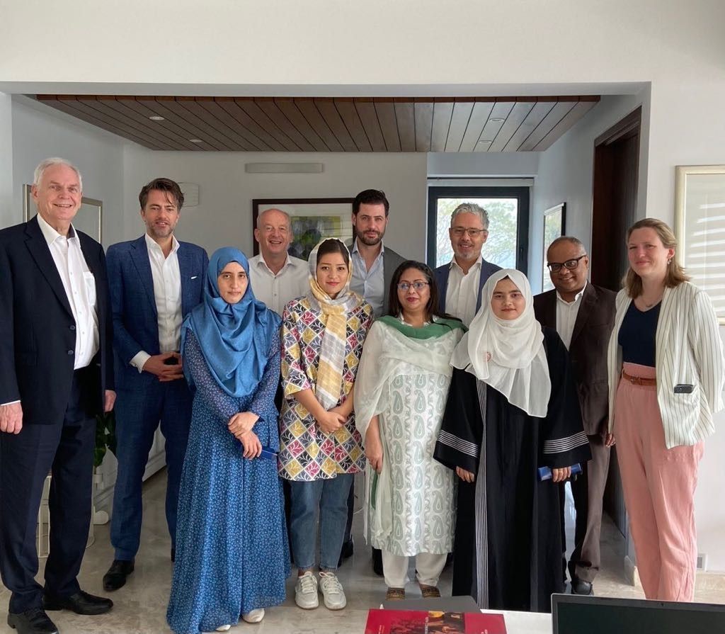 Asian University For Women tweet media