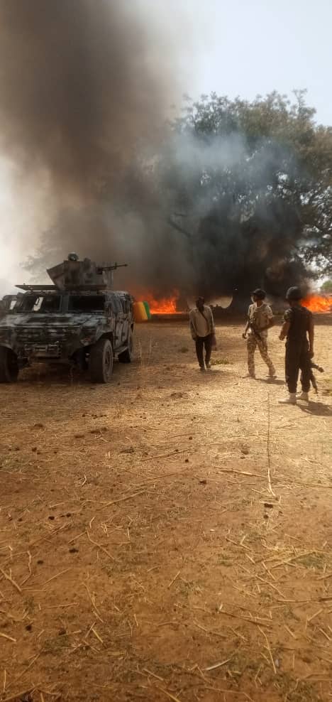 Yatab_ngr's tweet photo. Update: Troops of Joint Task Force (JTF) North West (NW) Operation Hadarin Daji (OPHD) are sustaining aggressive kinetic actions against bandits in Zamfara State with a well- coordinated clearance operation within Zamfara state.....
#OPHD
#Bandits
#supportyourtroops https://t.co/pD6GKRQzGs