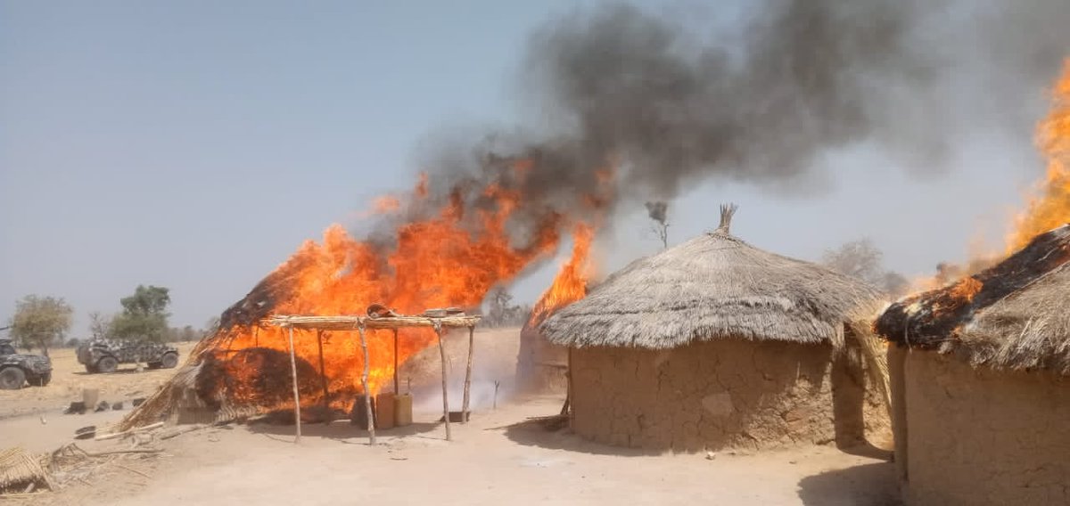 Yatab_ngr's tweet photo. Update: Troops of Joint Task Force (JTF) North West (NW) Operation Hadarin Daji (OPHD) are sustaining aggressive kinetic actions against bandits in Zamfara State with a well- coordinated clearance operation within Zamfara state.....
#OPHD
#Bandits
#supportyourtroops https://t.co/pD6GKRQzGs