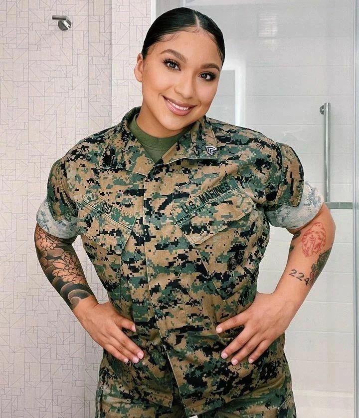 RT

Gorgeous Lady Military 😛🥰

#veterans #military #militarylove #militarygirlfriend #militarywife #usmc #usmclove #usmcgirlfriend #usmcwife