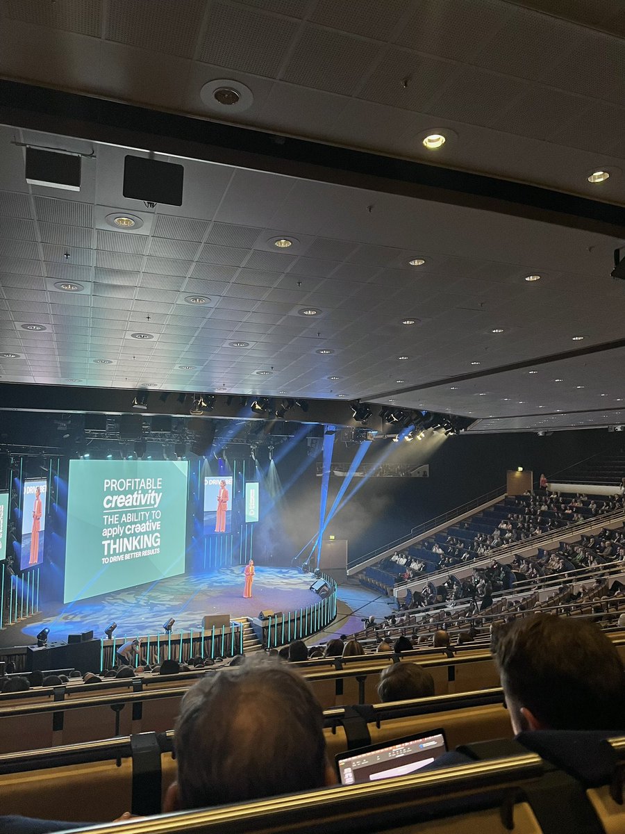 Sara Öhman tweet media