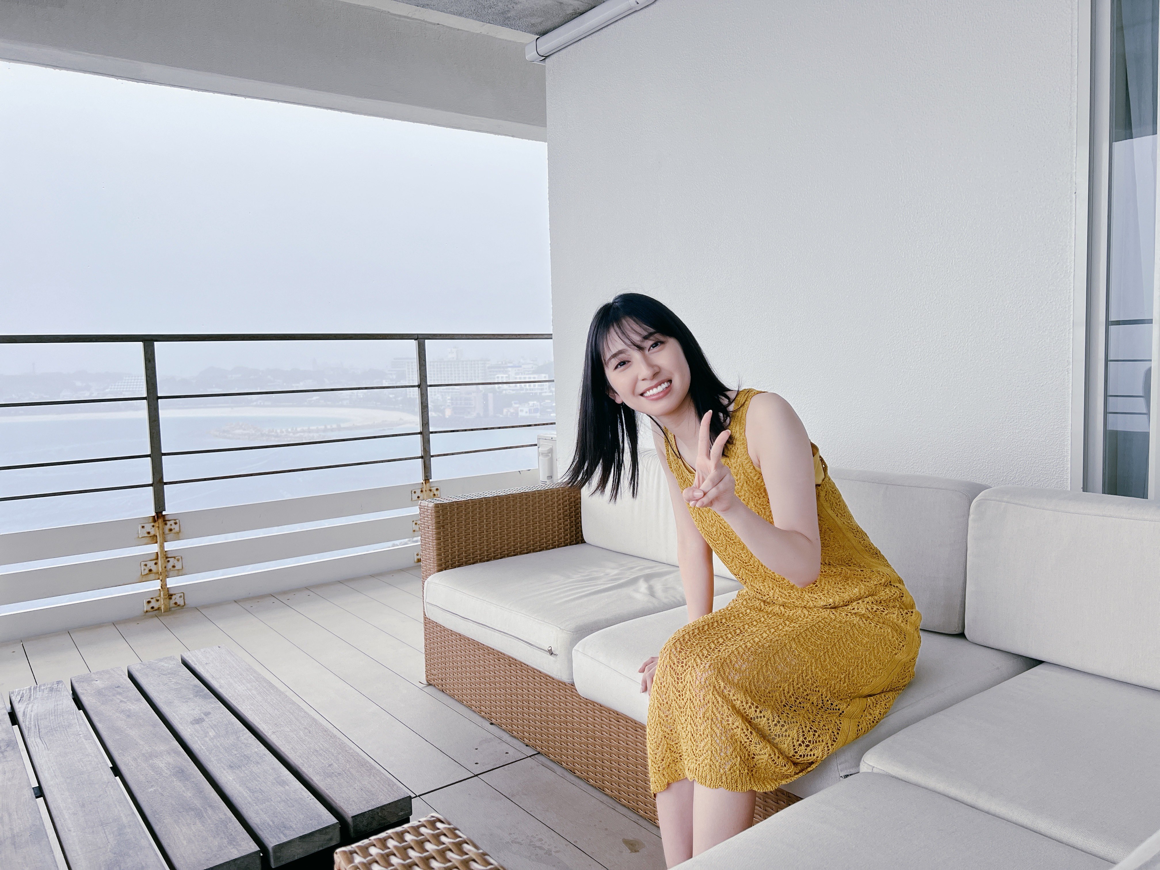 日向坂46 金村美玖 1st写真集『羅針盤』発売中【公式】 on X 日向坂46 金村美玖 1st写真集『羅針盤』発売中【公式】 on X